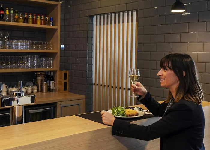 Holiday Inn Express - Nice - Grand Arenas By IhgAlbergo